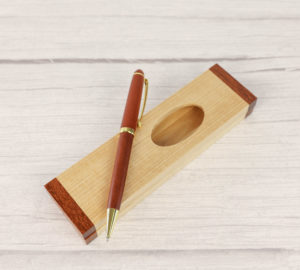Exquisite Maple and Rosewood Two Tone Pen and Case Set