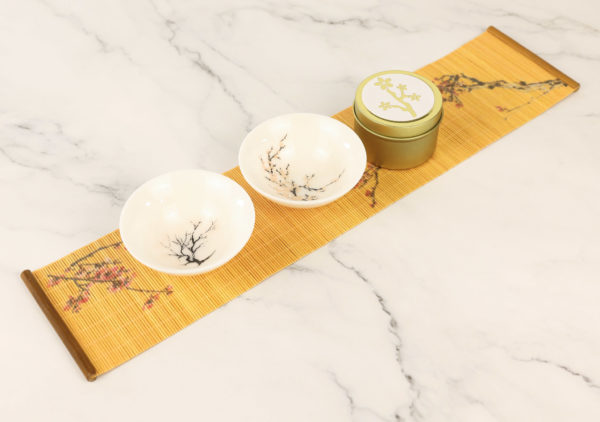 Japanese Cherry Blossom Color Changing Tea Cup / Sake Gift Set