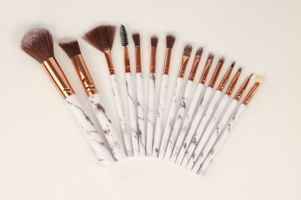 Marble Cosmetic Makeup Gift Set - Image 4