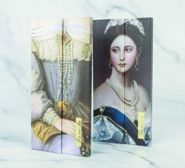 Marble Cosmetic Makeup Gift Set - Image 5