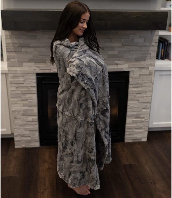 Luxurious Super Soft Warm Faux Fur Throw Blanket - Image 5